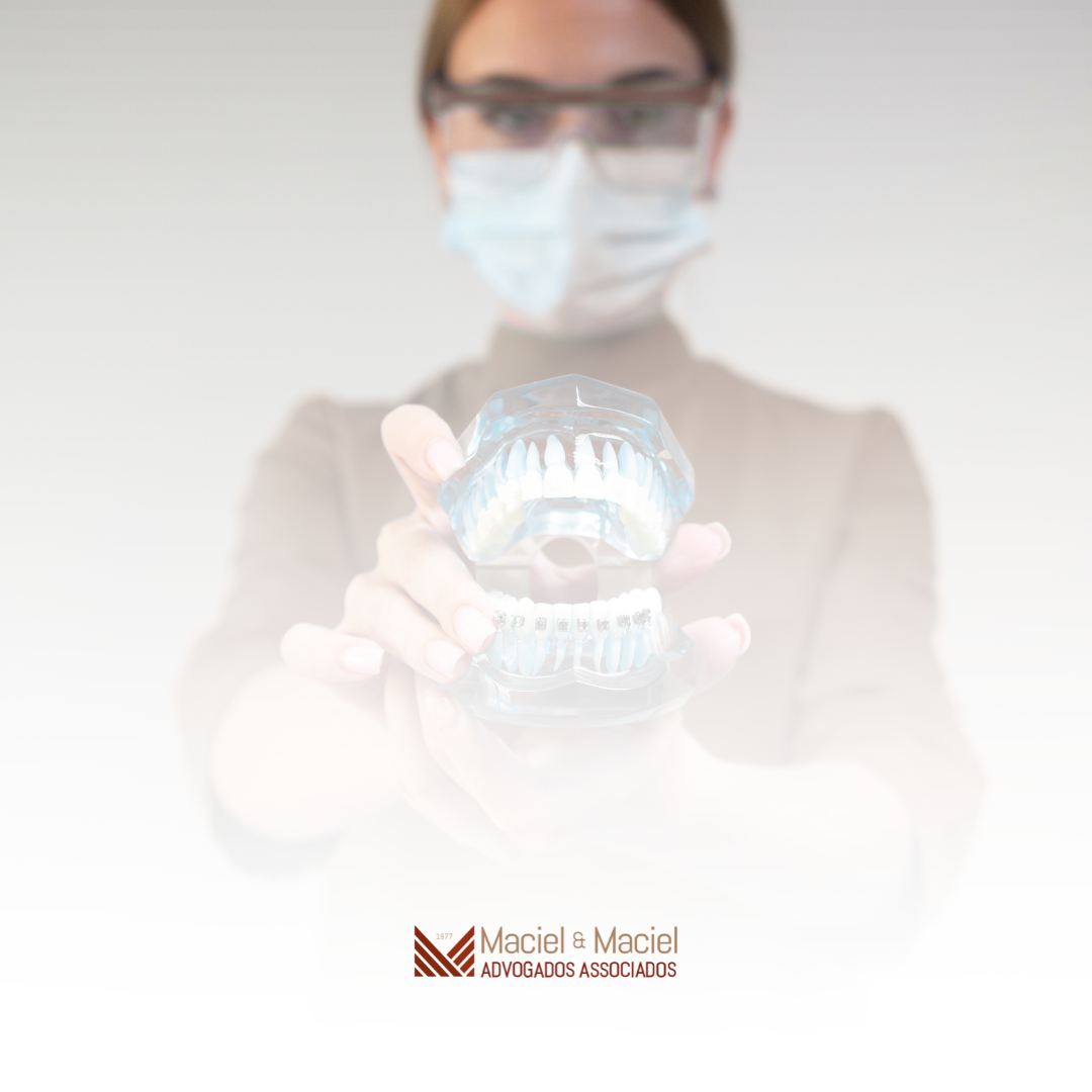 Dentistas podem se aposentar mais cedo? Saiba como!